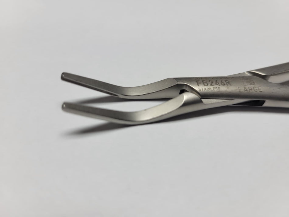 Clip Applier Forceps – Single-Fire, 25° Angled, 8", Size L, Reusable - Aesculap FB246R